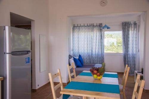  Maresi Homes in Neos Marmaras