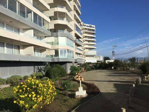 Apartment with Sea View image 10