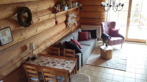 Chaty Świerkowe Wzgórze - image 11