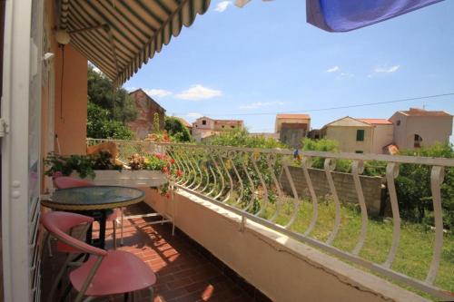 Apartments by the sea Podgora Makarska - 2624