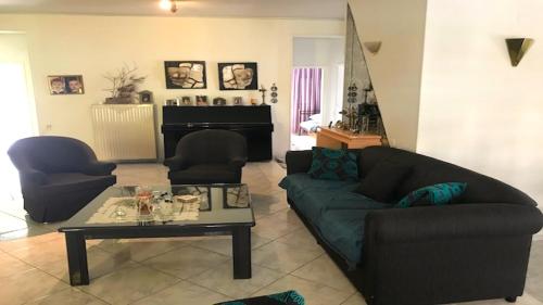  Friendly Family House in Volos