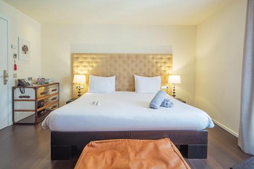 Purohotel Palma Ideally located in the prime touristic area of Palma de Majorca, Puro Hotel promises a relaxing and wonderful visit. Offering a variety of facilities and services, the hotel provides all you need for 