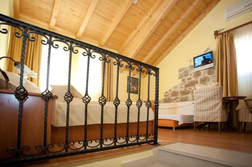 Authentic Luxury Rooms - image 11