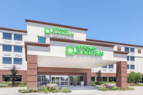 . Wyndham Garden Elk Grove Village - O'Hare
