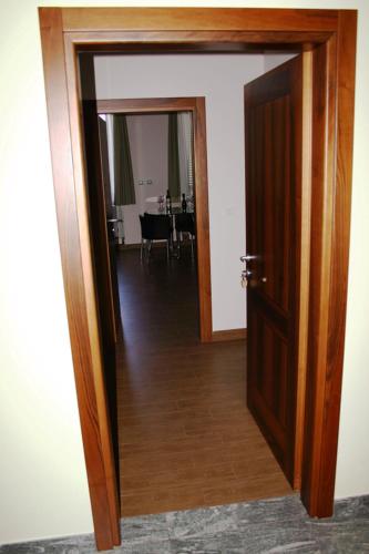 Studio with Balcony and Sea View image 5