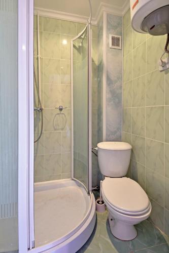 Dionis Guest House - image 8