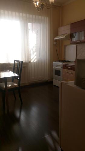 Apartment on Kurashova 27