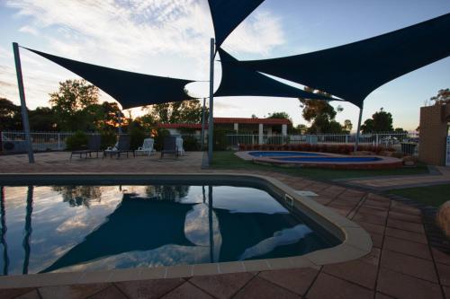 泳池, 霍舍姆假日公園 (Horsham Holiday Park) in 霍舍姆