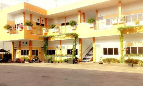 Hotel Kencana Rembang