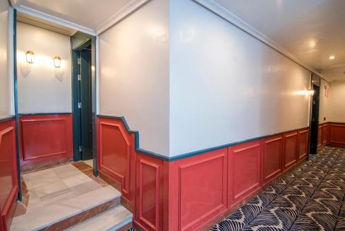 Petit Palace Puerta de Triana - image 9