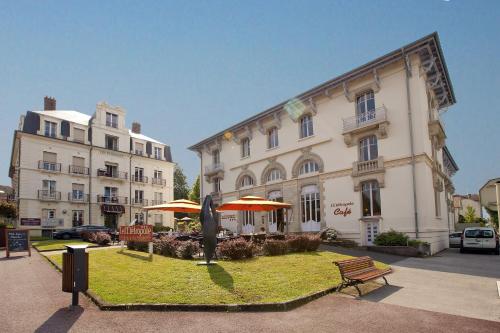 Hotels & Résidences - Les Thermes - Hôtel - Luxeuil-les-Bains