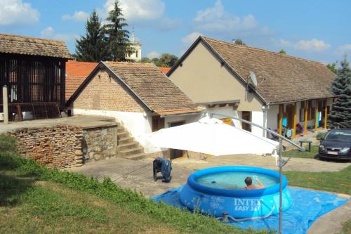  szalatnak in Szalatnak