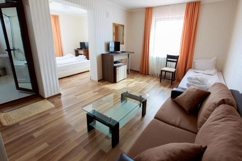 Hotel Nikol in 下巴尼亞
