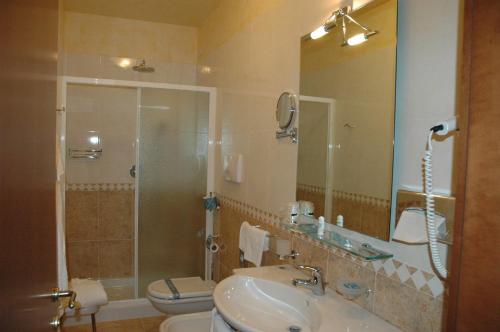 Hotel Ristorante Dotto - image 6