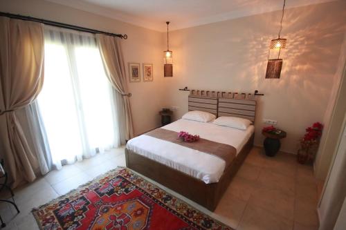 Dardanos Hotel - image 2