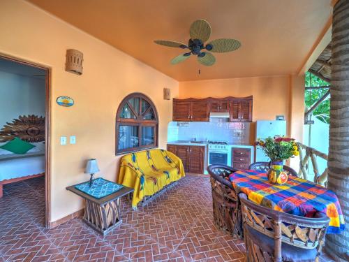 La Cruz Inn – La Cruz de Huanacaxtle, MO
