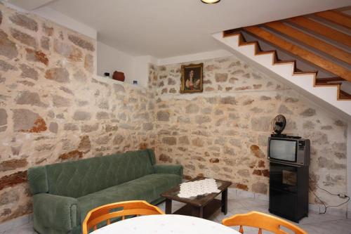 Seaside holiday house Murter - 5092