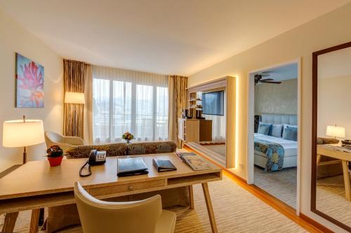 Suite with Balcony