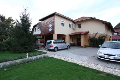 Ilona Apartmanház - main image