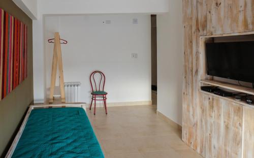 Apartment with Mountain View image 5
