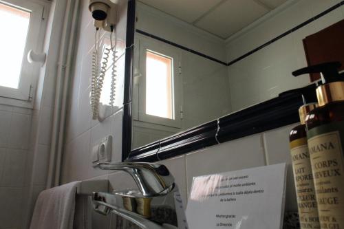 Hotel Ramis - image 12