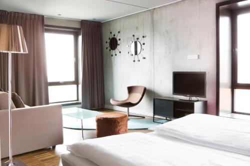 Comfort Hotel Square - image 4