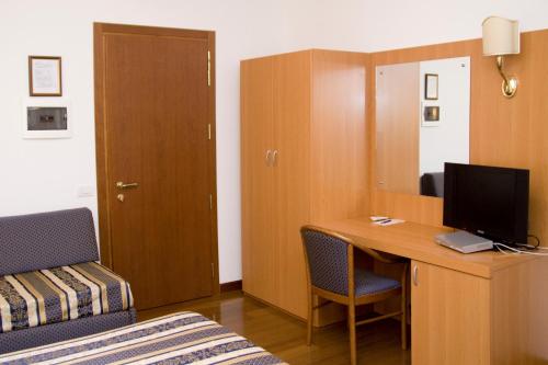 Hotel Ristorante Dotto - image 9