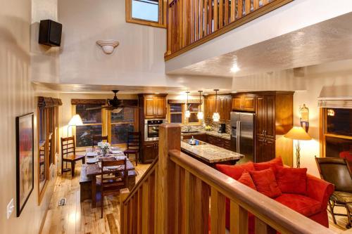 Abode on Woodside