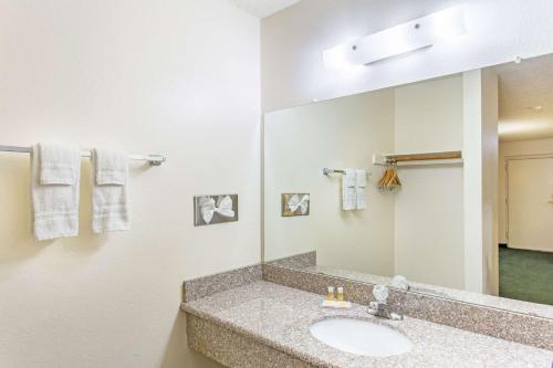 Travel Inn - Mesa – Mesa, AZ