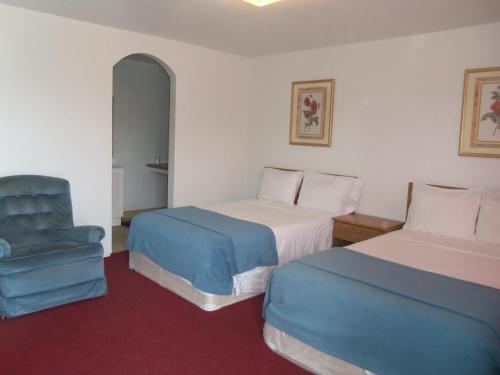 Super 54 Inn - image 2