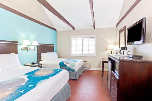 Cabana Inn & Suites in Long Beach, USA