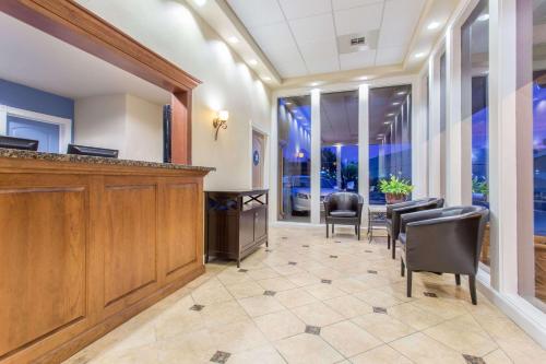 Days Inn by Wyndham Modesto Days Inn by Wyndham Modesto