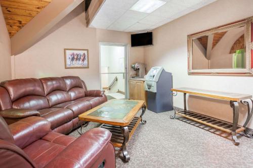 Days Inn & Suites by Wyndham Lexington in Lexington, USA