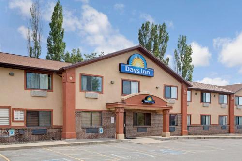 Days Inn by Wyndham Clearfield - Hotel