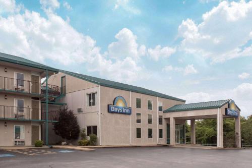 Days Inn by Wyndham Harrison - Accommodation