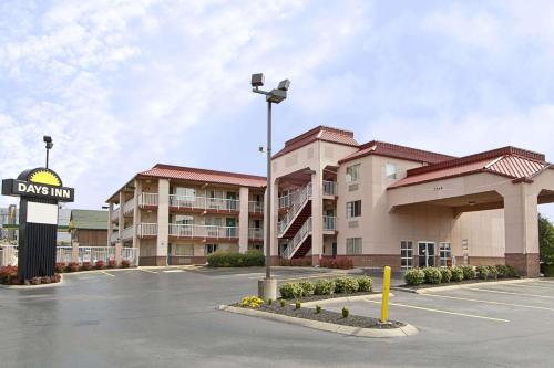 Days Inn by Wyndham Airport Nashville East, Nashville