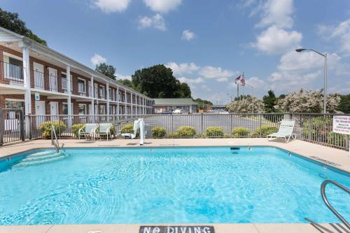 Hamilton Inn Jonesville I-77 in Jonesville, USA