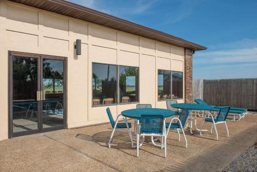 Days Inn by Wyndham Pontoon Beach in Pontoon Beach, USA