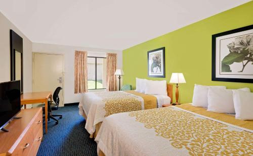 Double Room with Two Double Beds - Non-Smoking