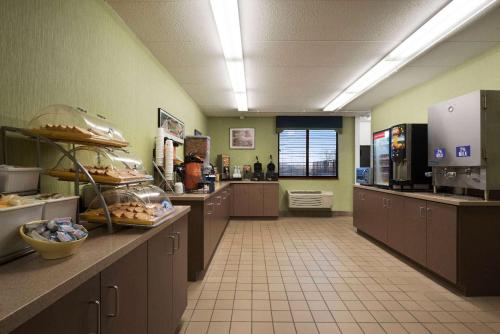 Days Hotel by Wyndham University Ave SE in Minneapolis, USA