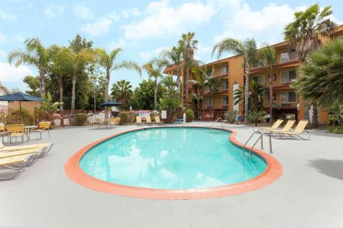 Days Inn by Wyndham Mission Valley-SDSU