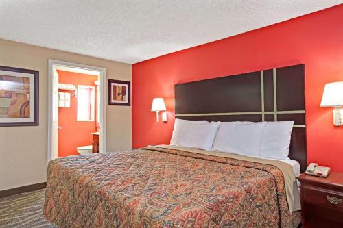 Days Inn by Wyndham Ridgefield NJ