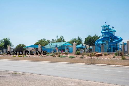 Days Inn by Wyndham Andrews Texas - image 3