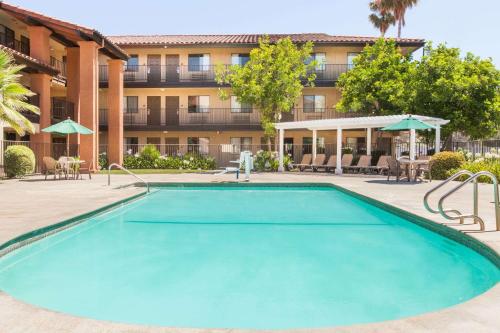 מתקני המלון, Days Inn by Wyndham San Jose Milpitas in מילפיטס