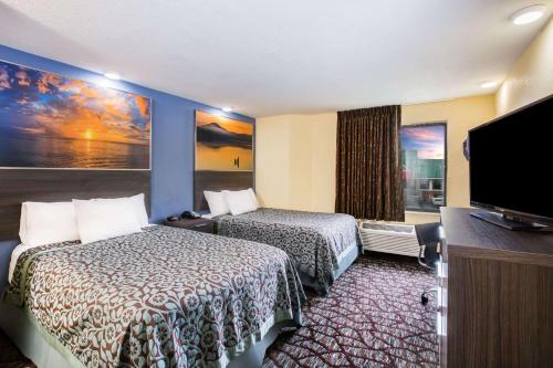 Days Inn by Wyndham Blue Springs in Blue Springs, USA