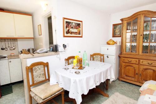 Studio Pucisca 770a - image 5