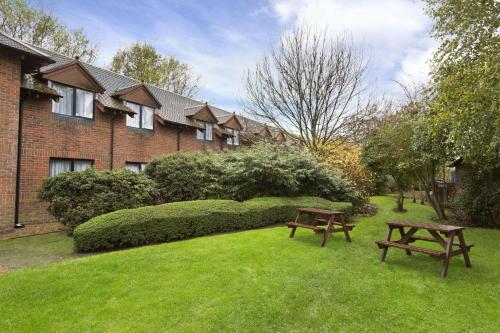 Exterior view, Days Inn by Wyndham Maidstone in Hollingbourne