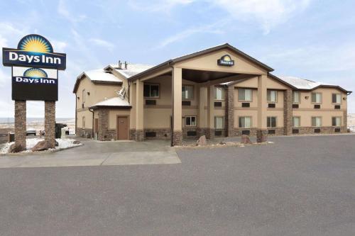 Days Inn by Wyndham Beaver - main image