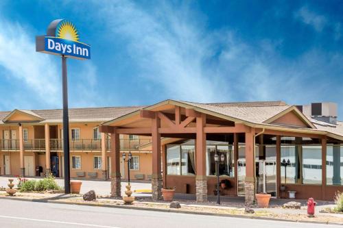 Days Inn by Wyndham Delta CO - Hotel - Delta