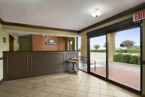 ردهة, دايز إن باي ويندام ساوثهافين، ميسيسيبى (Days Inn by Wyndham Southaven MS) in سوتهافين